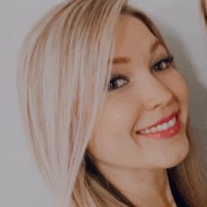 Meet your Posher, Vera